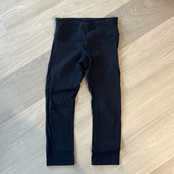 Lululemon wunder under 21” crop black - Picture 1 of 2